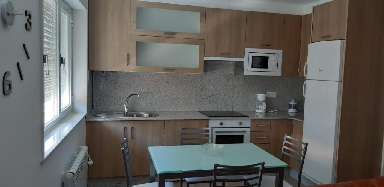 Apartamentos Olimpo Celta-Apart Laura O Pindo Εξωτερικό φωτογραφία
