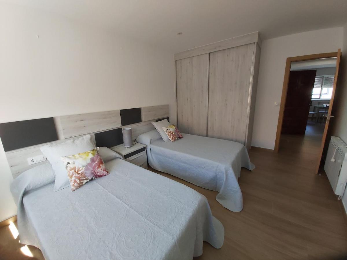 Apartamentos Olimpo Celta-Apart Laura O Pindo Εξωτερικό φωτογραφία